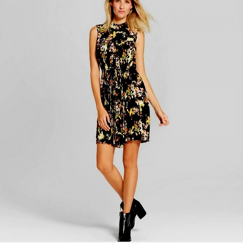 Spenser Jeremy Black Floral Sleeveless Dress NWT Size 10